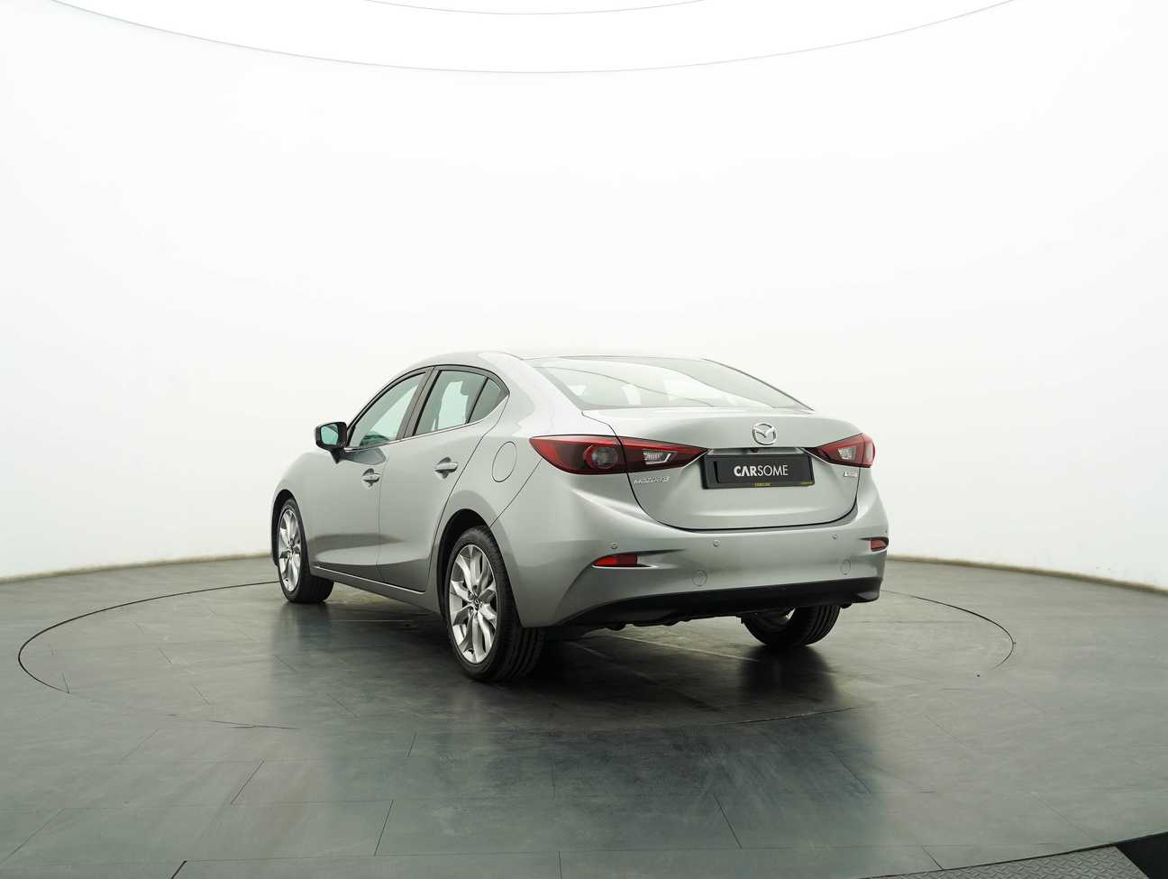 terpakai 2015 Mazda 3 SKYACTIV-G High 2.0