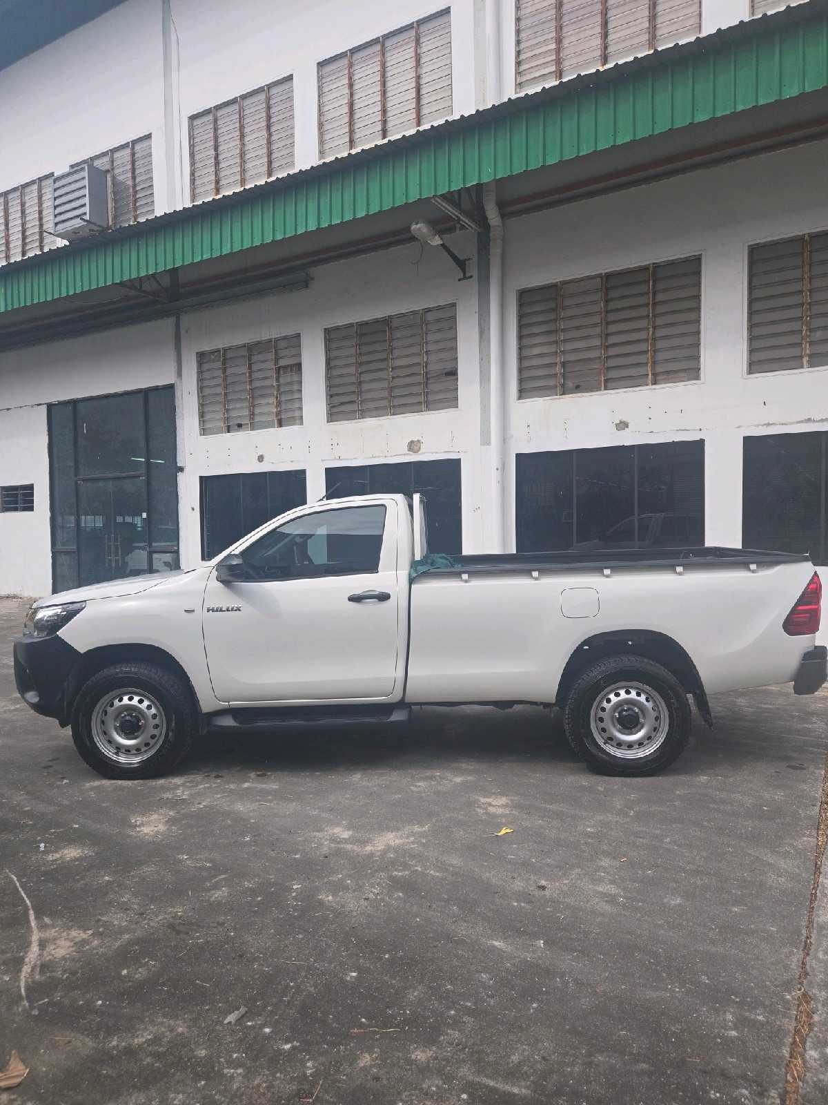 used 2024 Toyota Hilux Single Cab 2.4