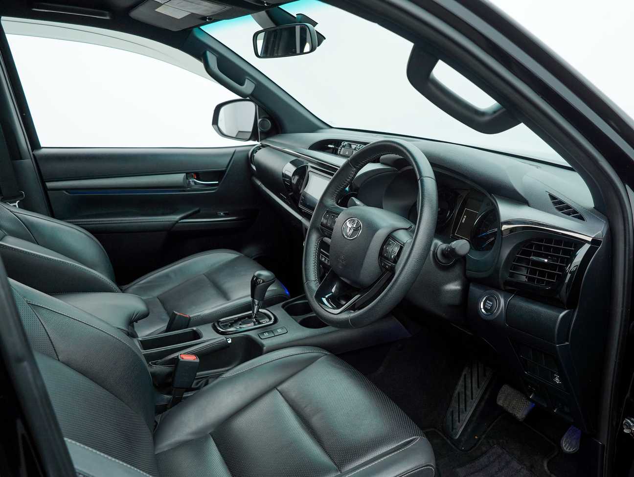 used 2021 Toyota Hilux Rogue Dual Cab 2.8