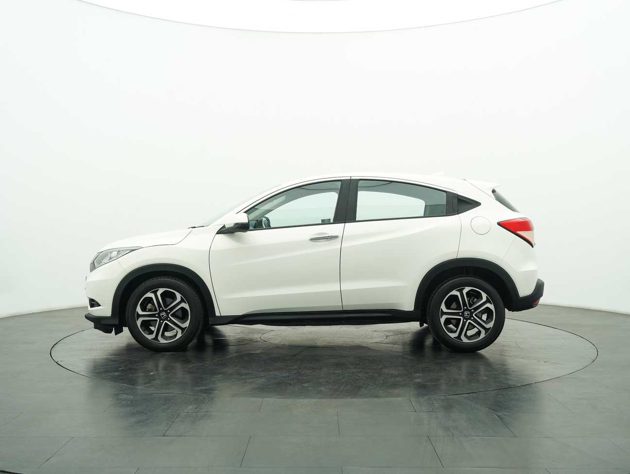 used 2017 Honda HR-V i-VTEC V 1.8