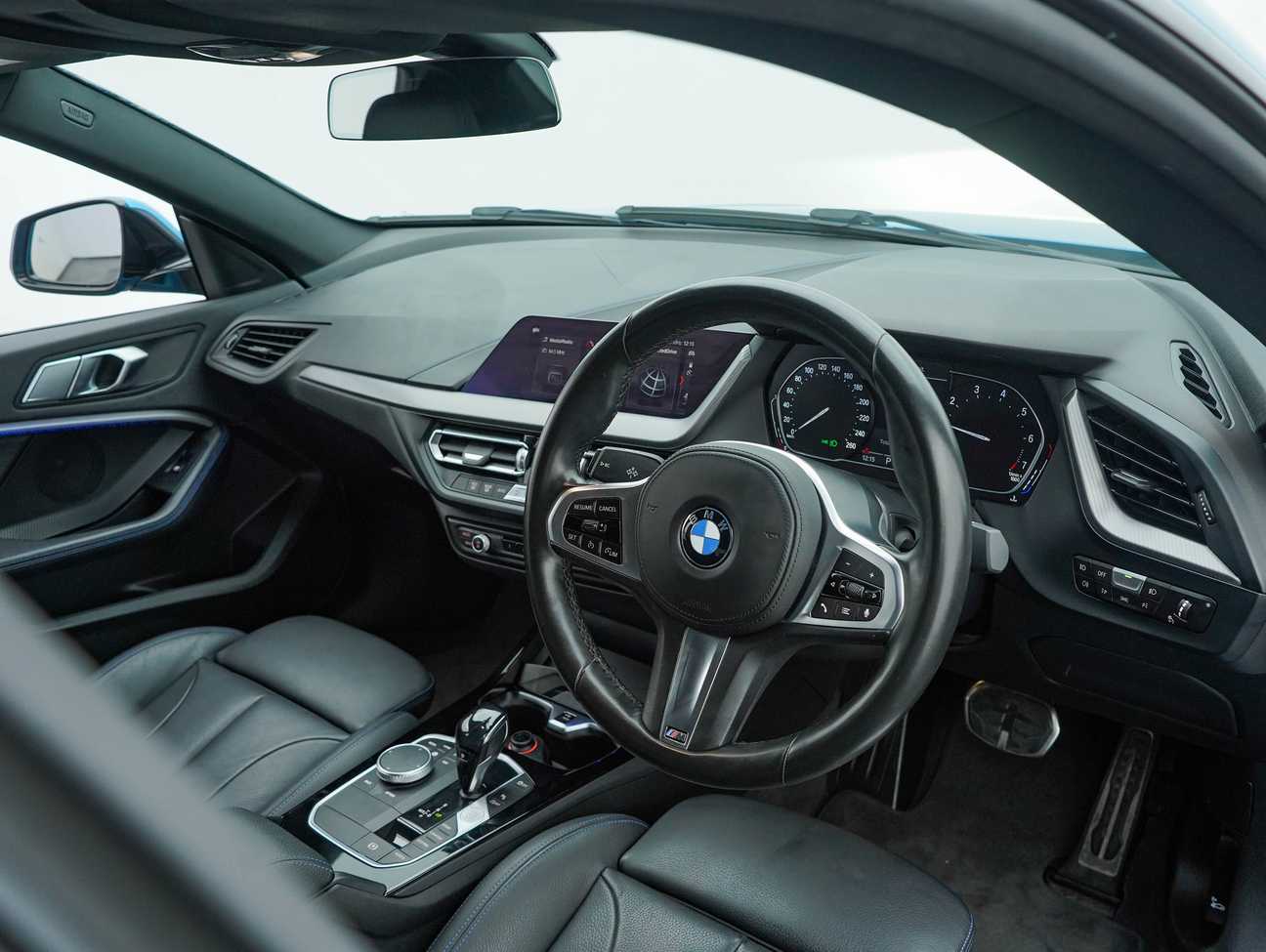 terpakai 2020 BMW 218i M Sport 1.5