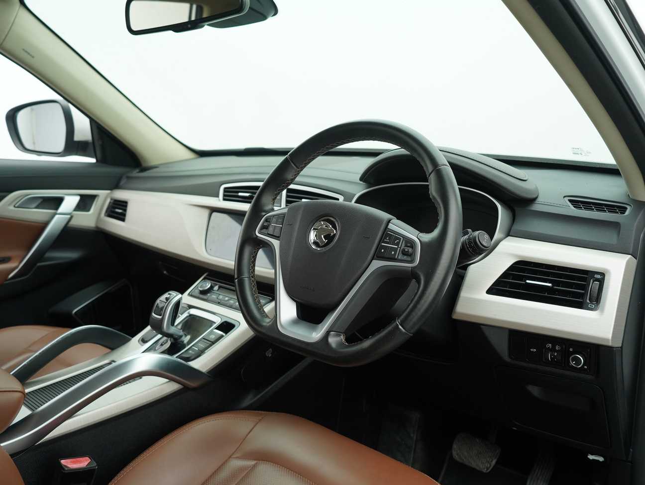 used 2021 Proton X70 Premium 1.8
