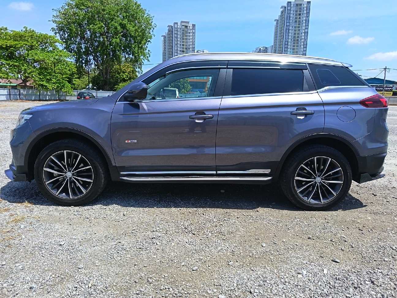 used 2020 Proton X70 Premium 1.8