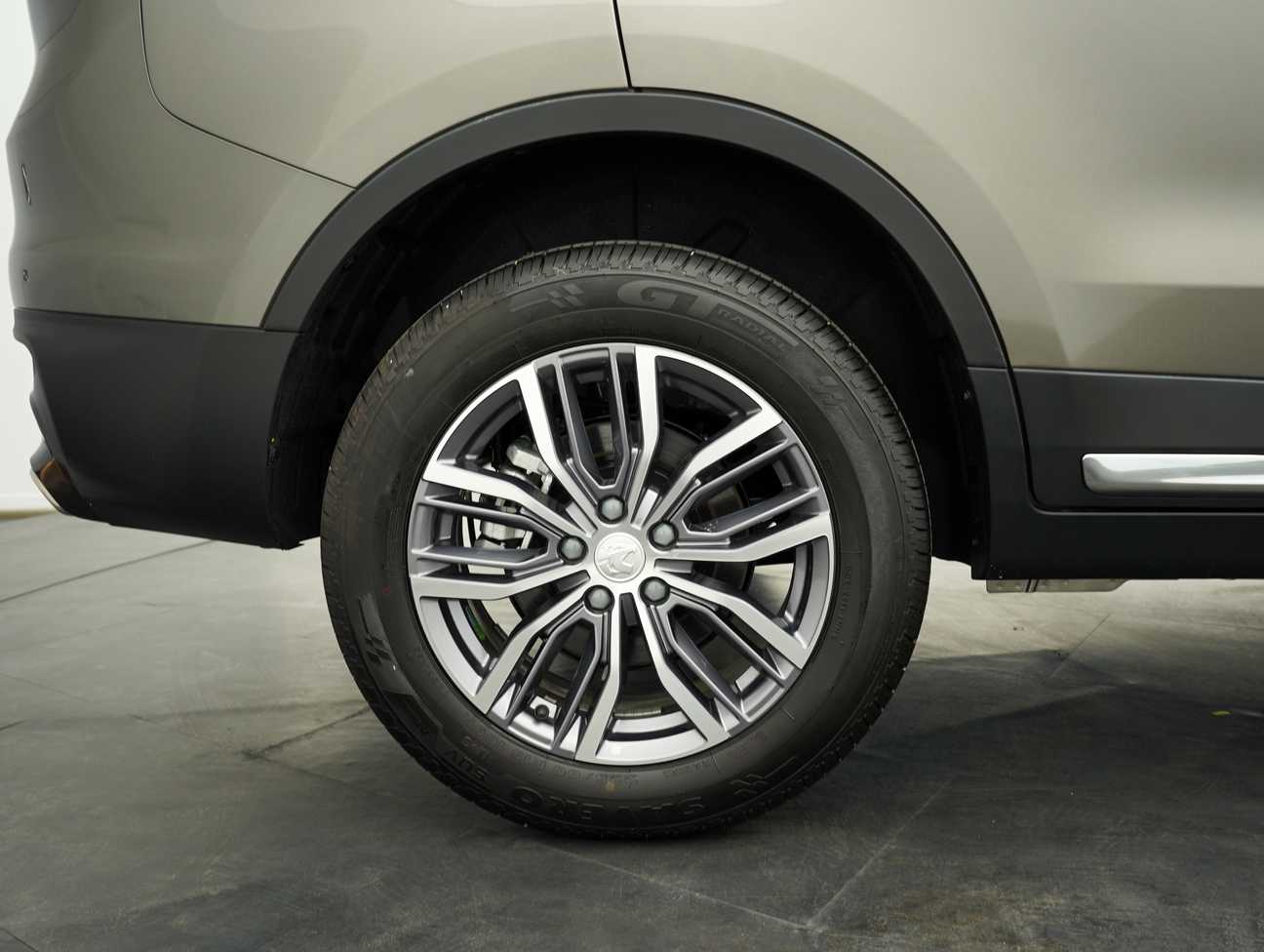 used 2022 Proton X70 Executive 1.5