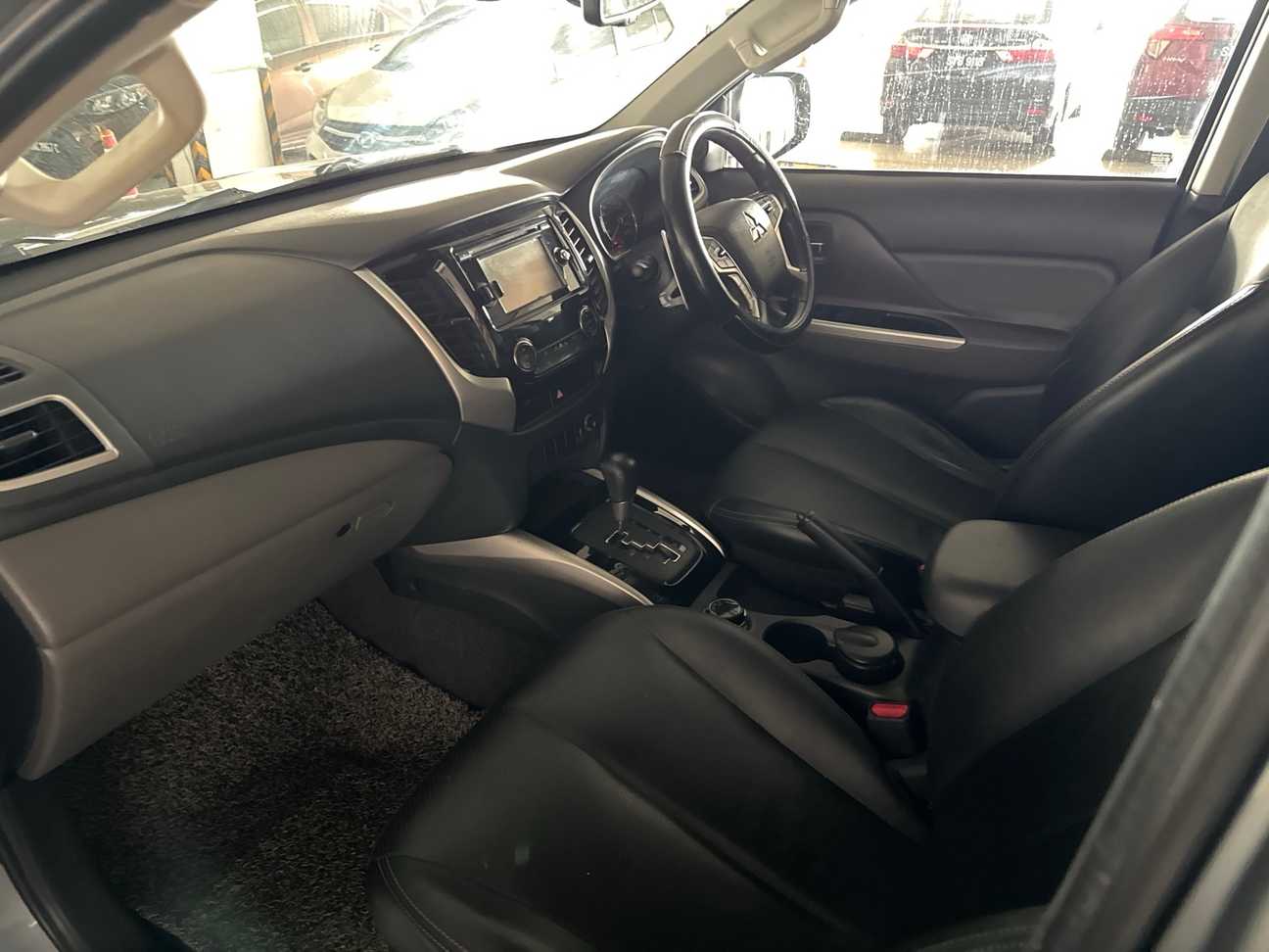 used 2017 Mitsubishi Triton VGT Adventure Dual Cab 4X4 2.4