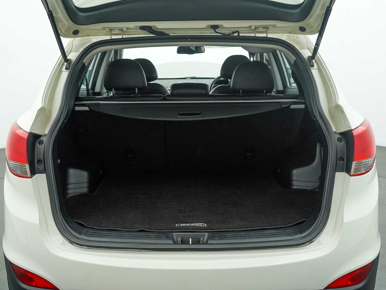 terpakai 2013 Hyundai Tucson Elegance 2.0