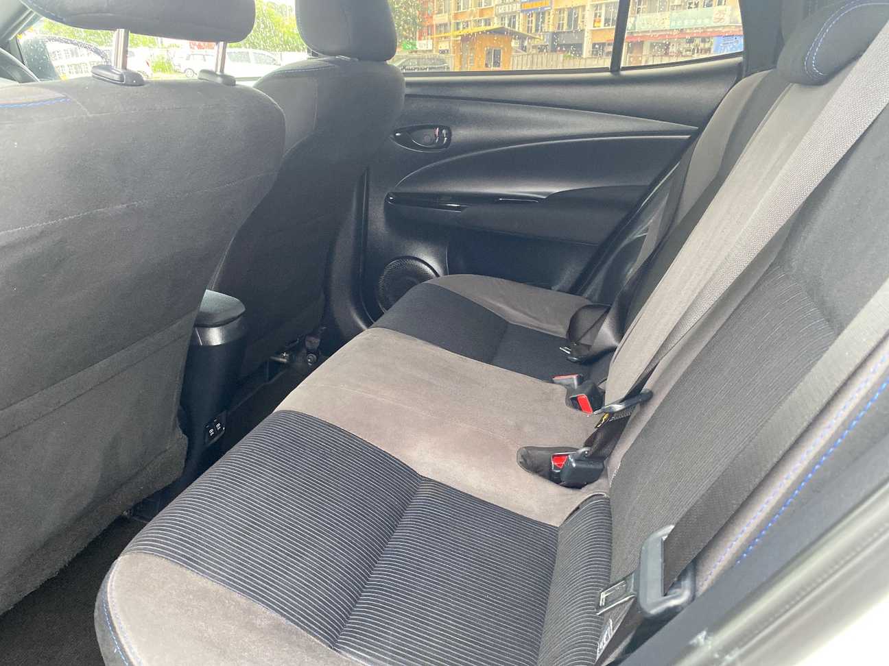 terpakai 2022 Toyota Yaris E 1.5