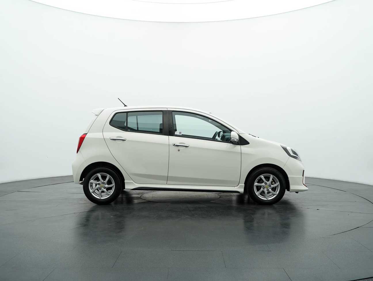 used 2021 Perodua AXIA SE 1.0