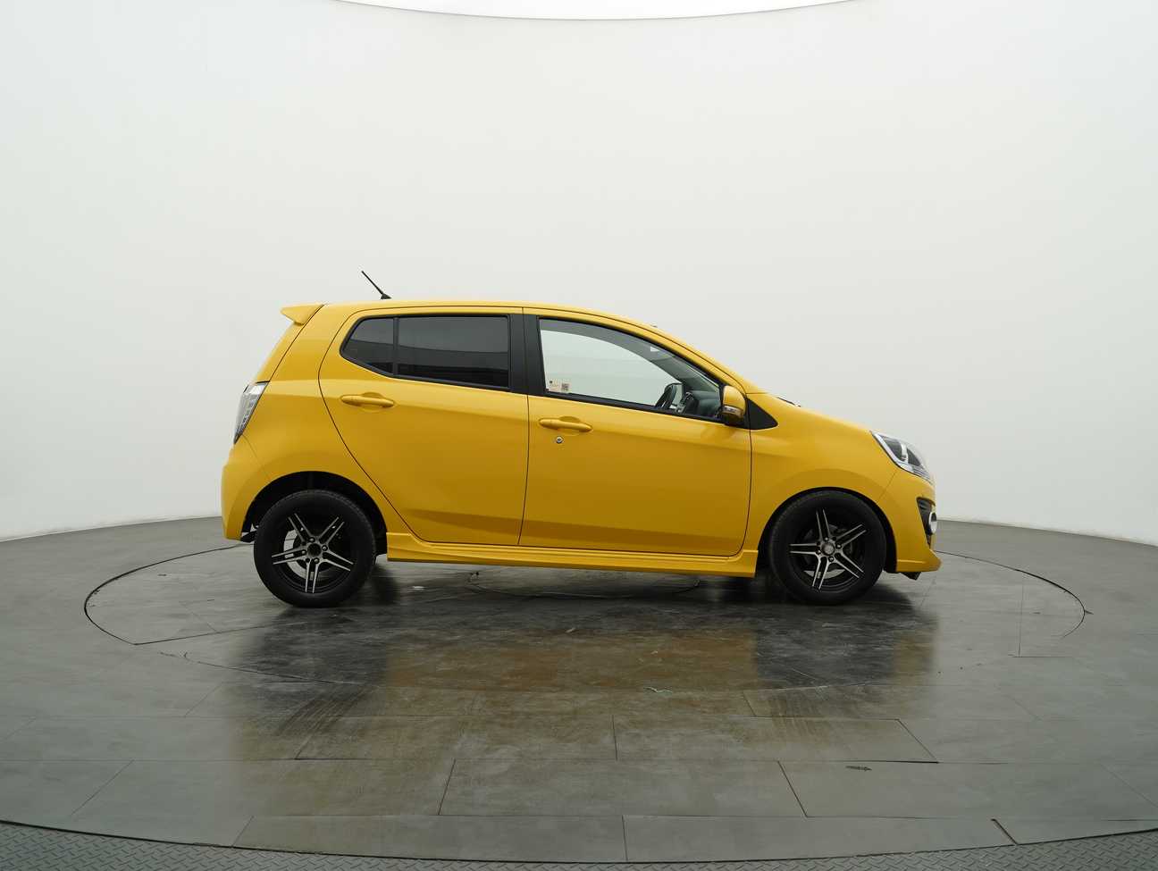 used 2016 Perodua AXIA Advance 1.0
