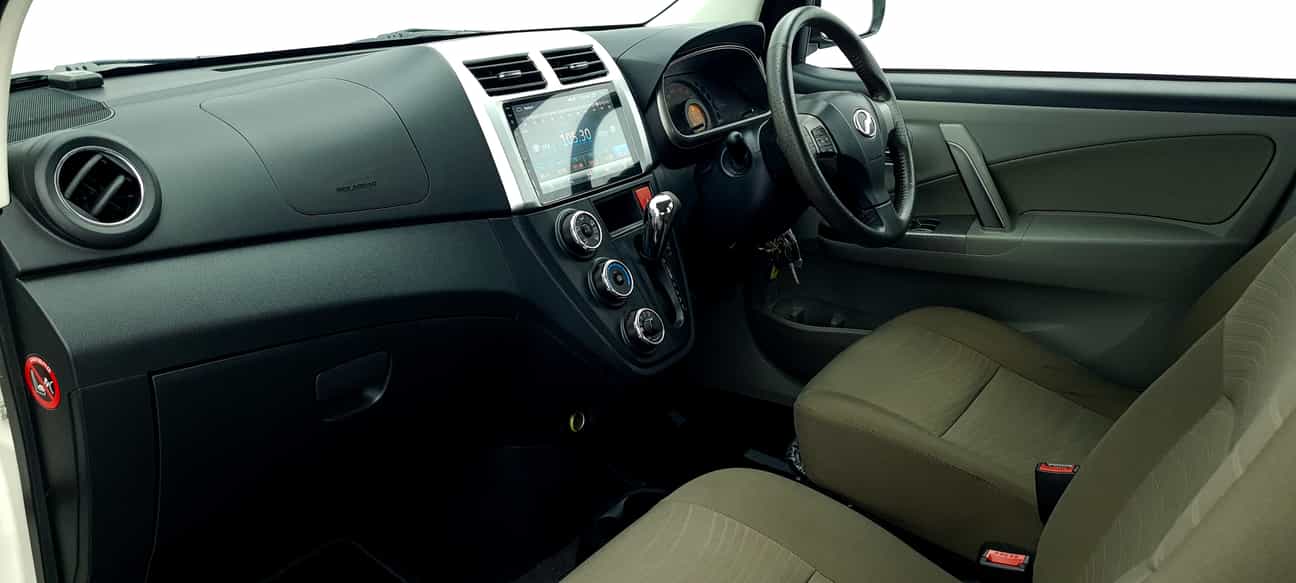 terpakai 2015 Perodua MYVI X 1.3