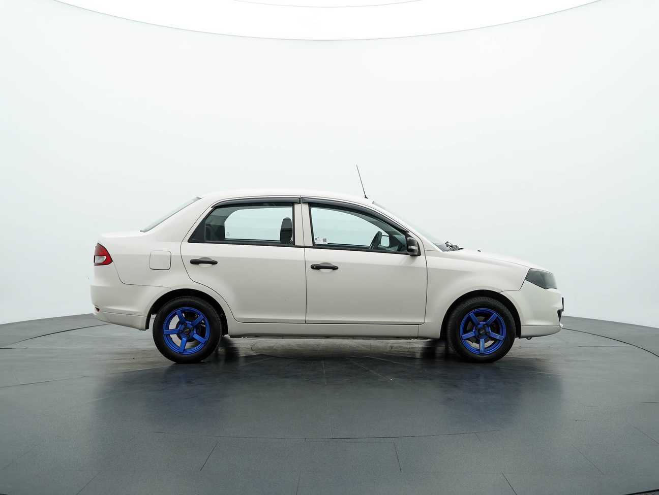 used 2014 Proton Saga SV 1.3