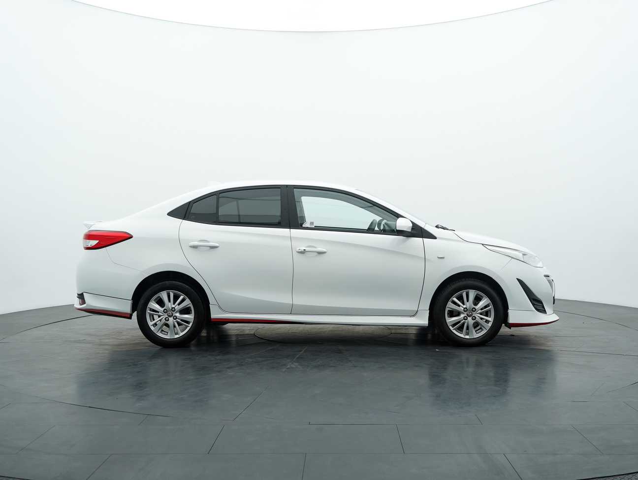 terpakai 2019 Toyota Vios J 1.5