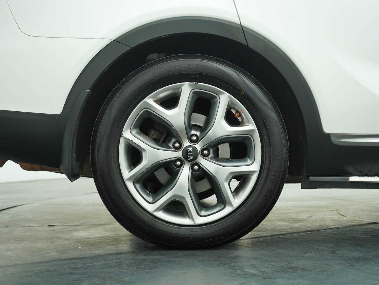 terpakai 2017 Kia Sorento MS 2.4