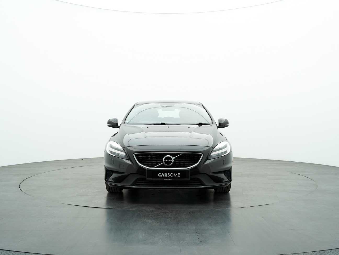 used 2018 Volvo V40 T4 2.0