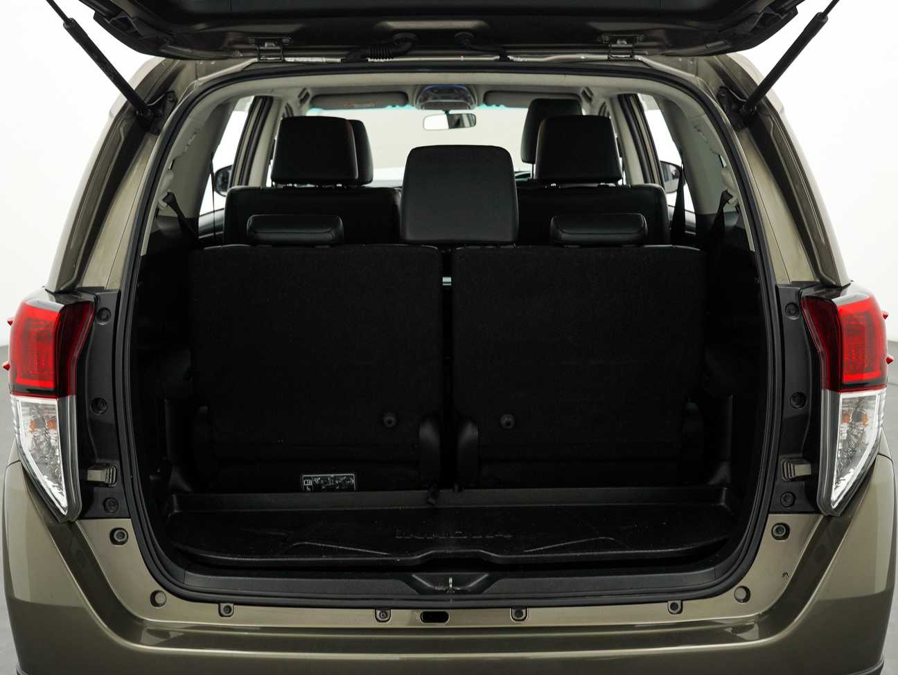 used 2021 Toyota Innova X 2.0