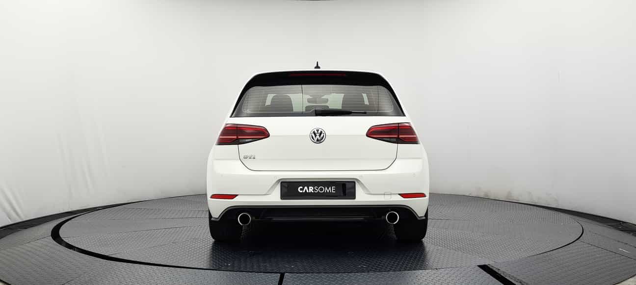 terpakai 2018 Volkswagen GOLF GTI 2.0