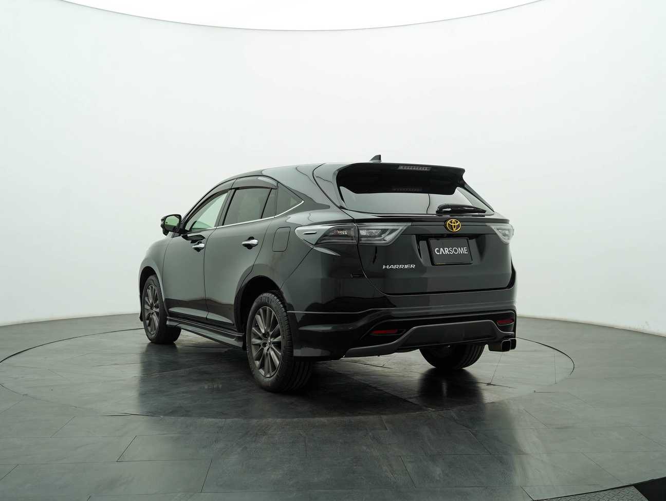 used 2017 Toyota Harrier Elegance 2.0