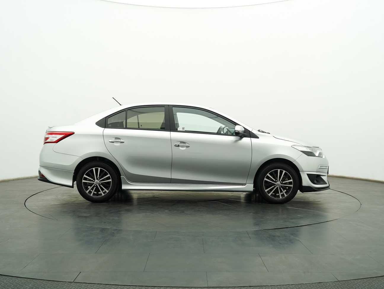 used 2017 Toyota Vios GX 1.5