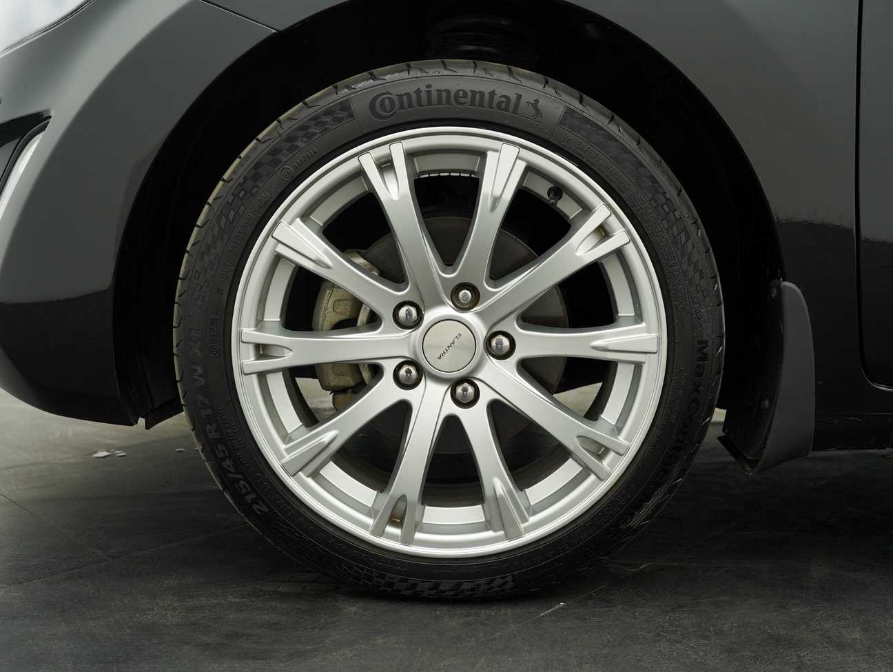 used 2015 Hyundai Elantra Premium 1.8