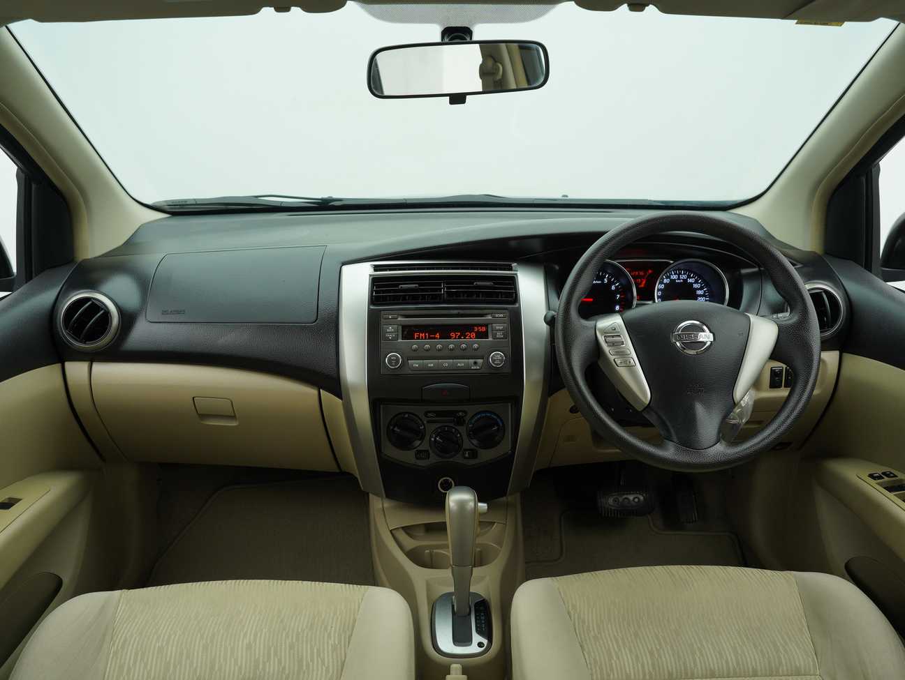 used 2016 Nissan Grand Livina Comfort 1.6