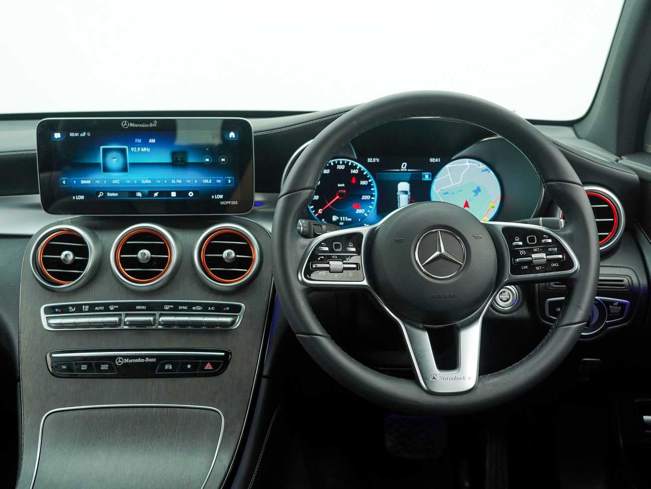 used 2019 Mercedes-Benz GLC200 Exclusive 2.0