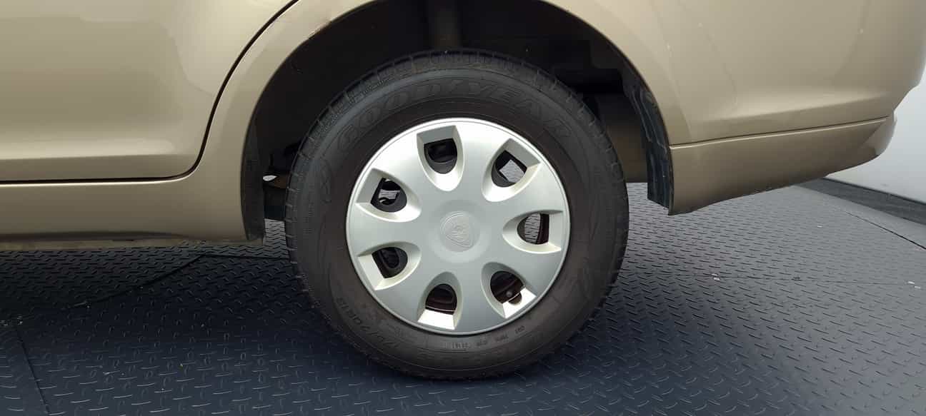 used 2014 Proton SAGA SV 1.3