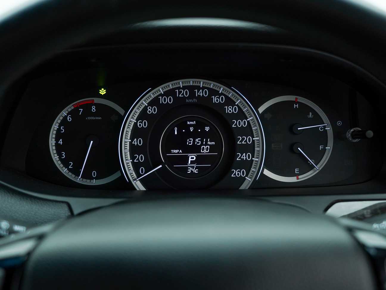 terpakai 2016 Honda Accord i-VTEC VTi-L 2.0