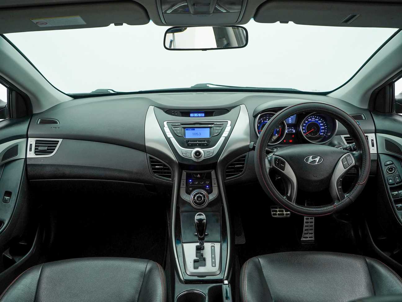 used 2014 Inokom Elantra Sport 1.6