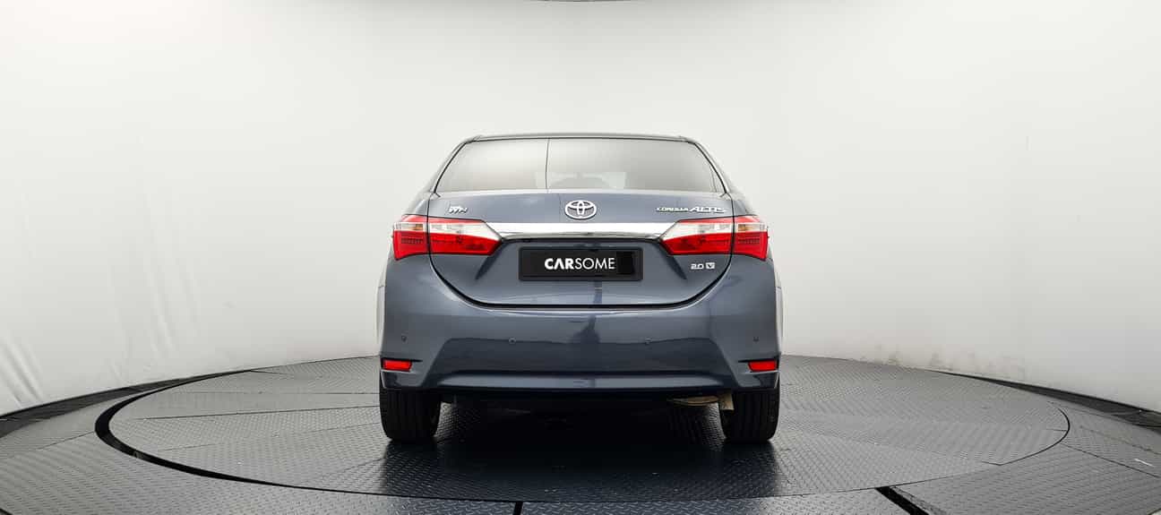 used 2014 Toyota COROLLA ALTIS V 2.0