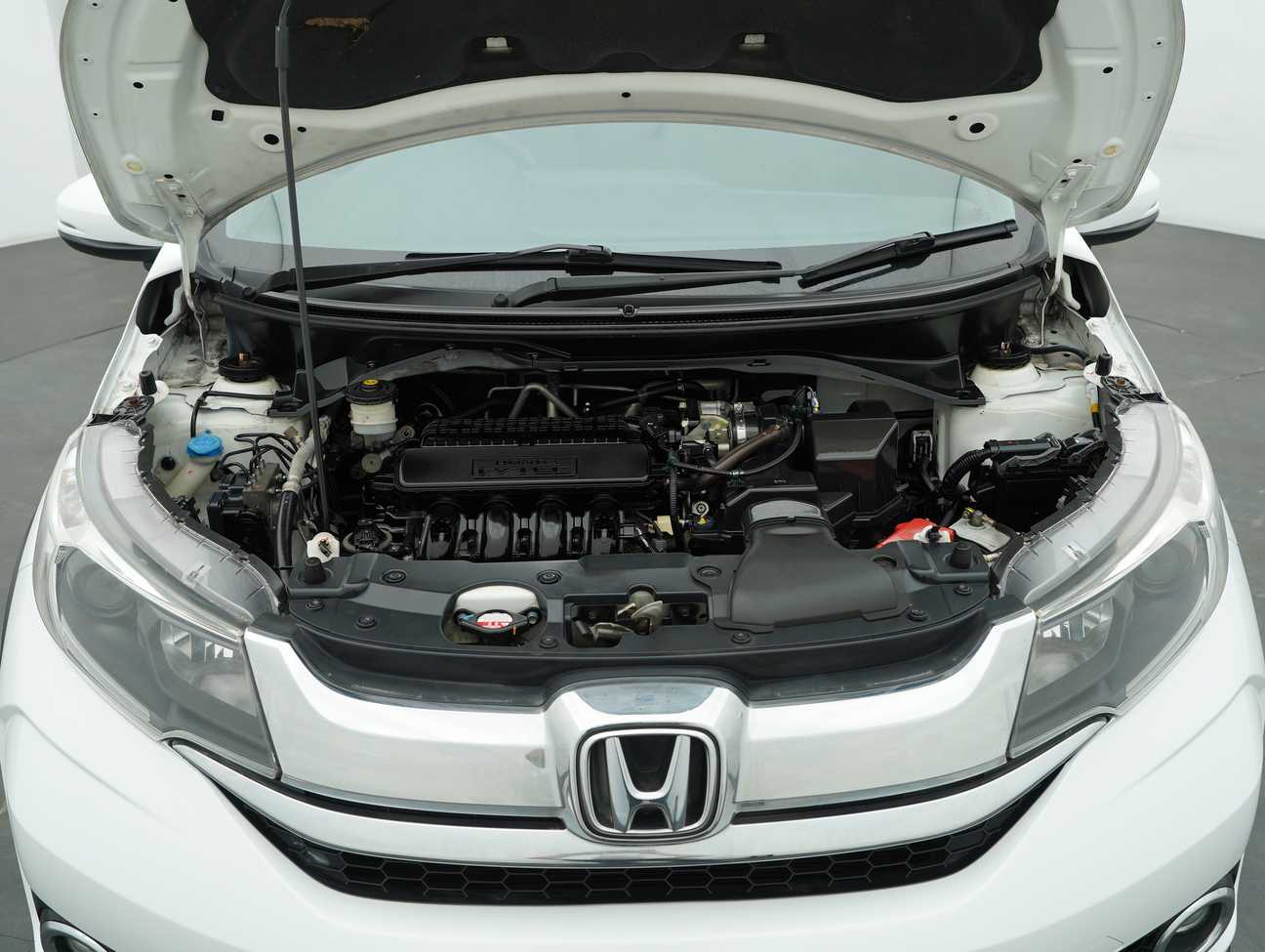 used 2018 Honda BR-V V 1.5