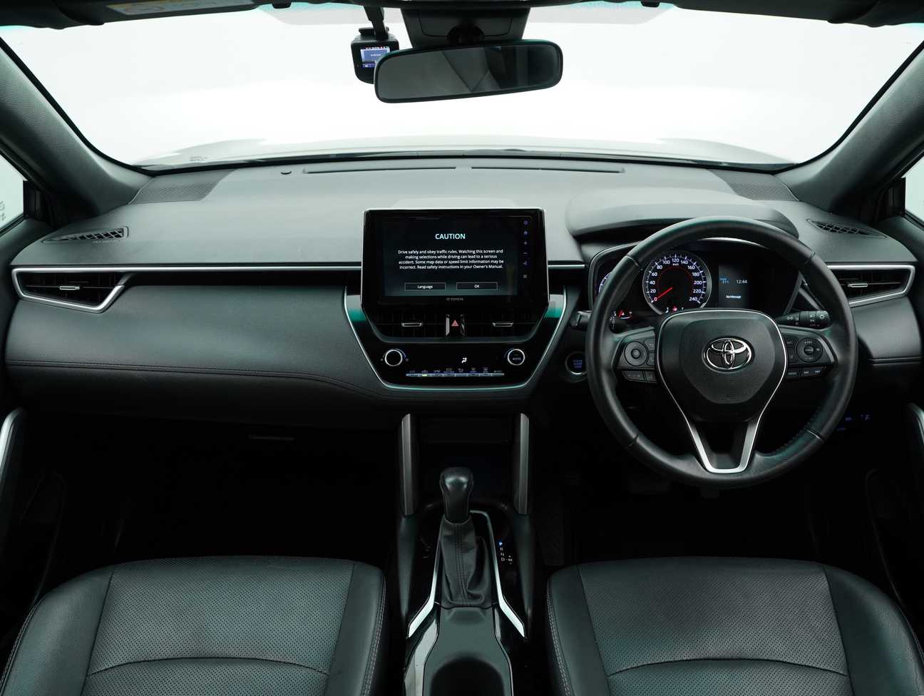 used 2021 Toyota Corolla Cross V 1.8