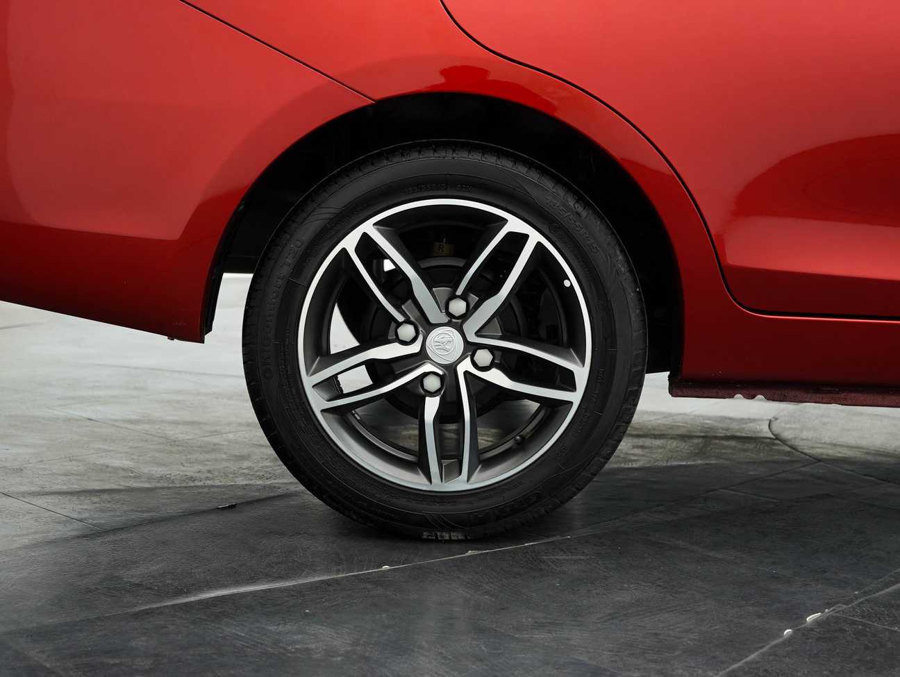 terpakai 2020 Proton Saga Premium 1.3
