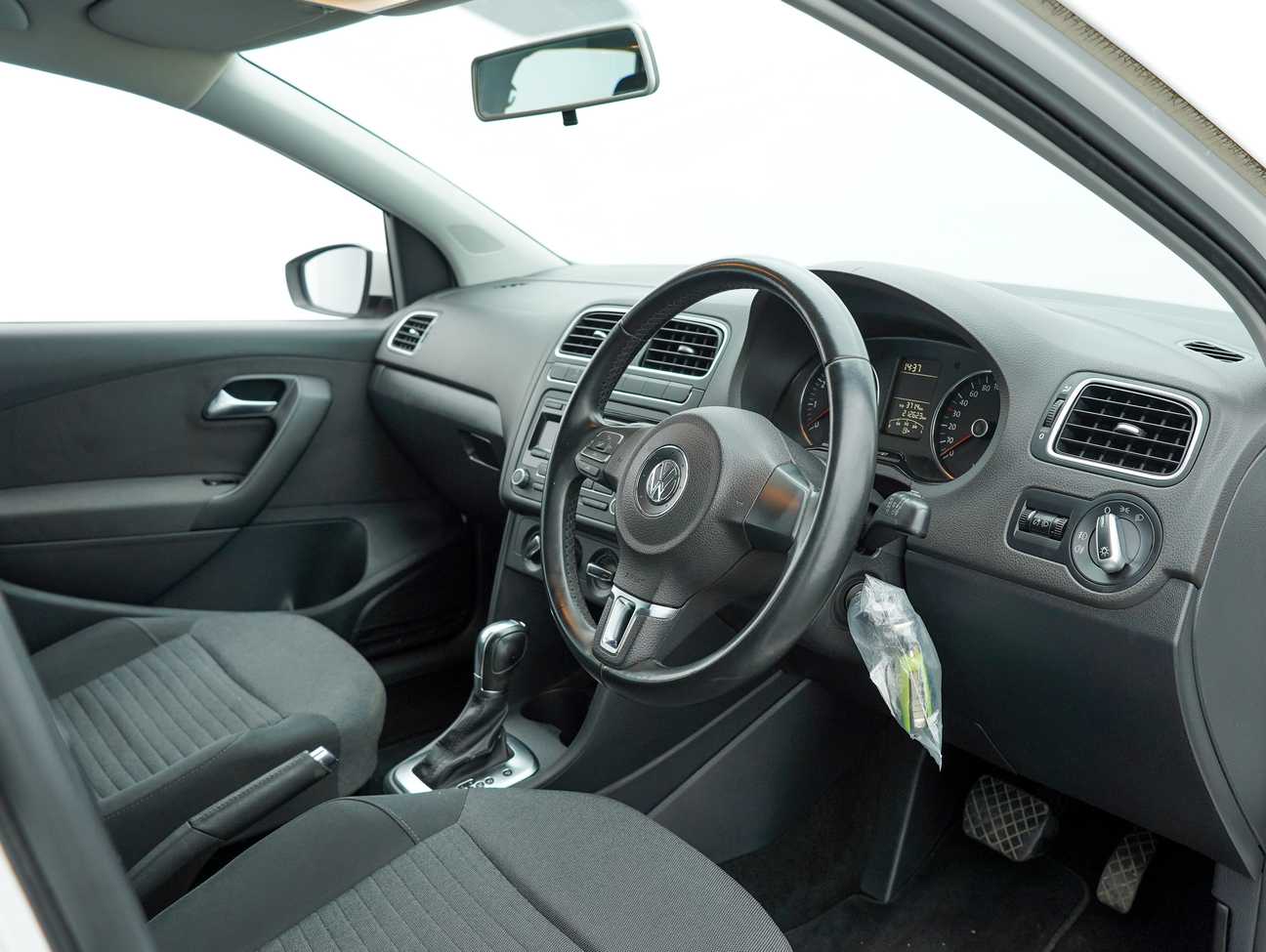 terpakai 2012 Volkswagen Polo TSI 1.2