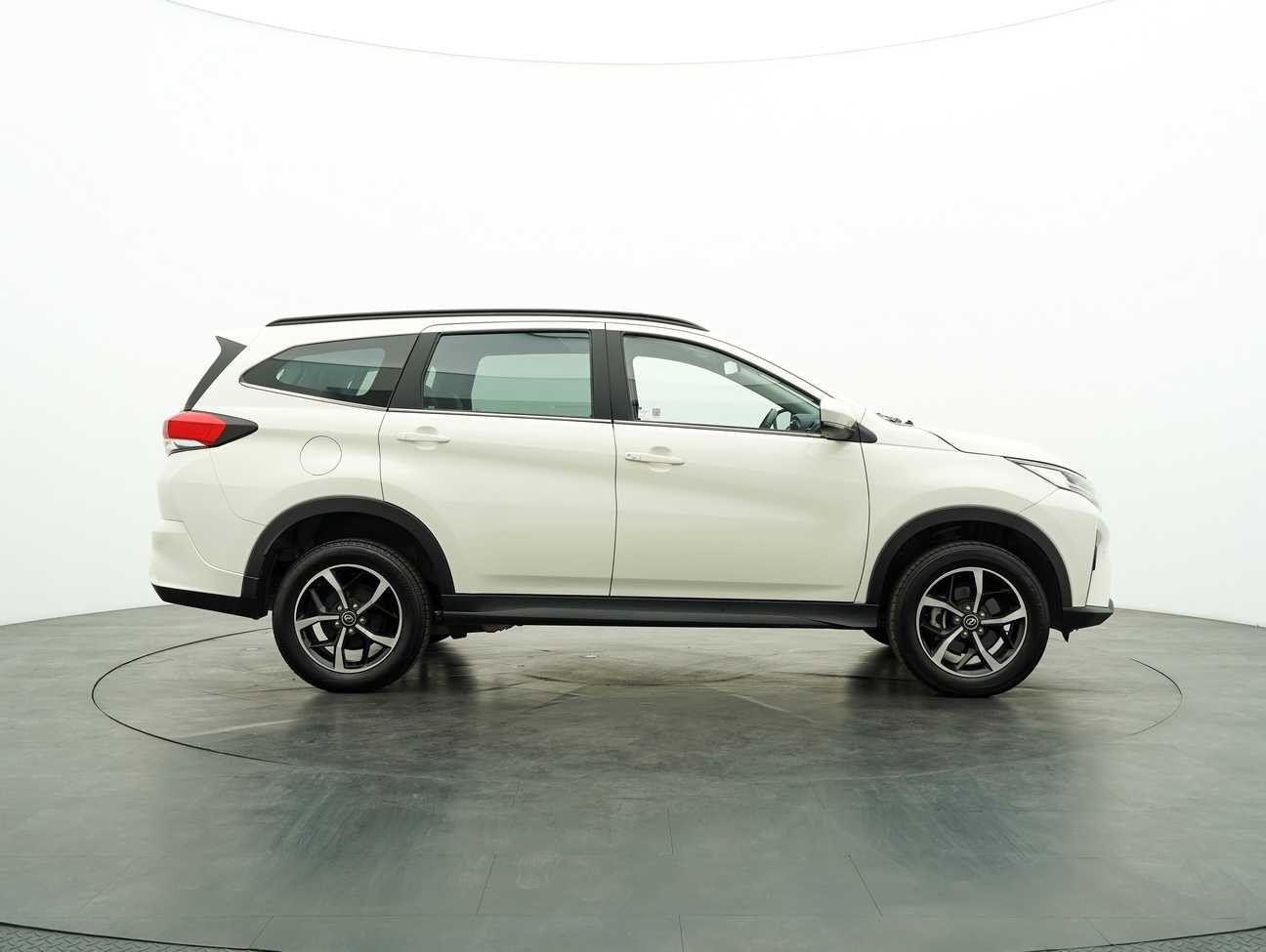 terpakai 2019 Perodua Aruz AV 1.5