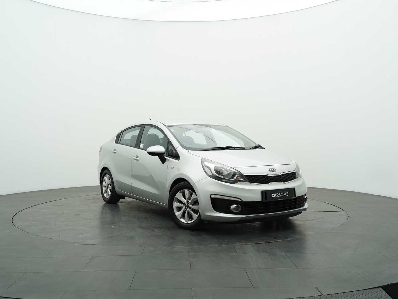 terpakai 2016 Kia Rio EX 1.4