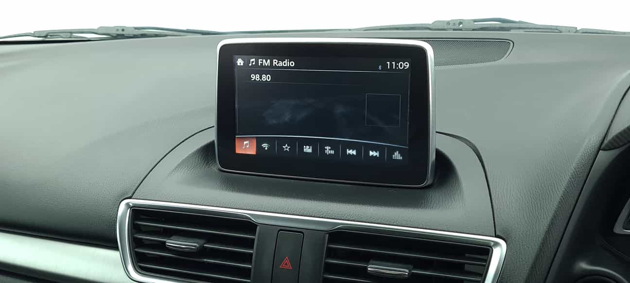 used 2015 Mazda 3 SEDAN SKYACTIV-G (CKD) 2.0