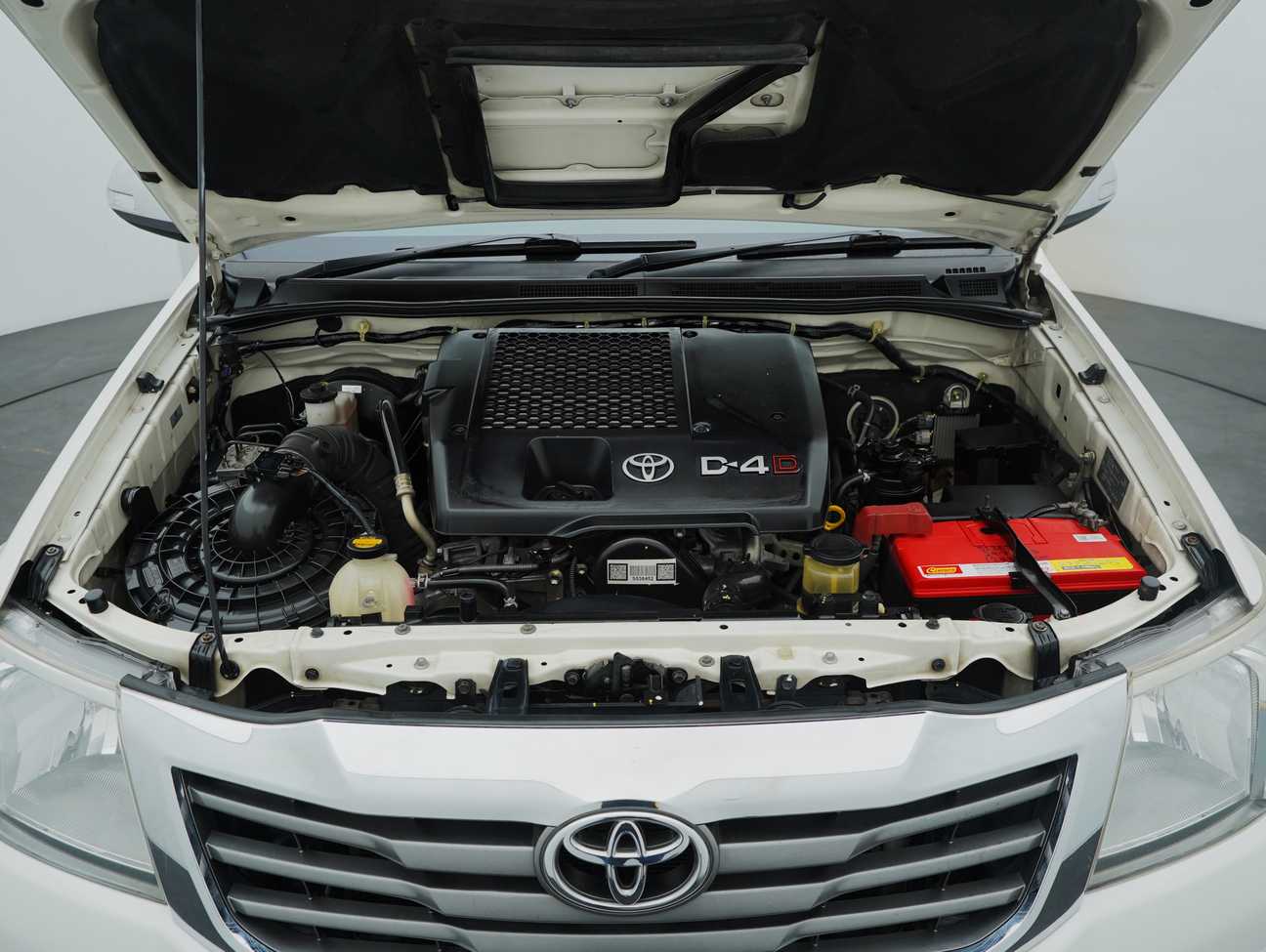 terpakai 2015 Toyota Hilux G TRD Sportivo VNT Dual Cab 2.5