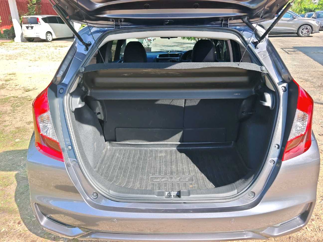 used 2021 Honda Jazz V 1.5