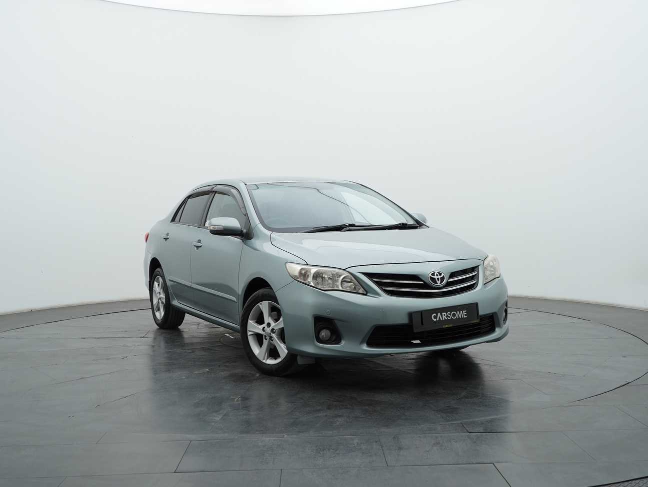 used 2010 Toyota Corolla Altis E 1.8