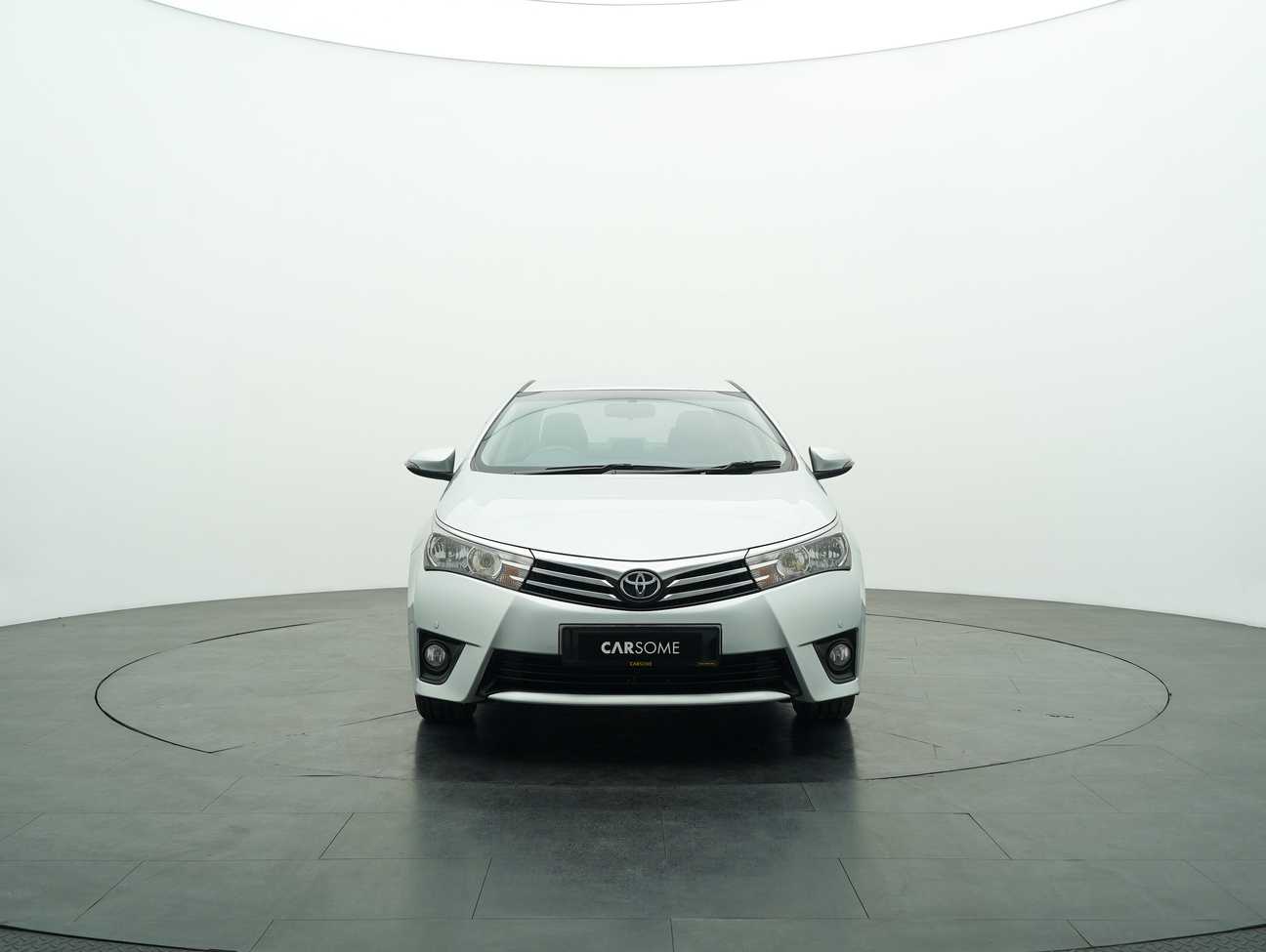 used 2015 Toyota Corolla Altis E 1.8