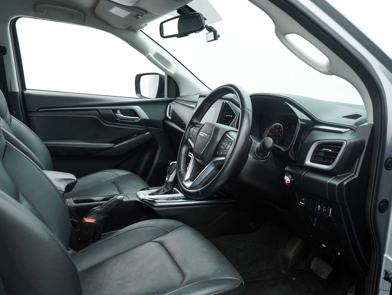 terpakai 2022 Isuzu D-Max Premium Dual Cab 1.9