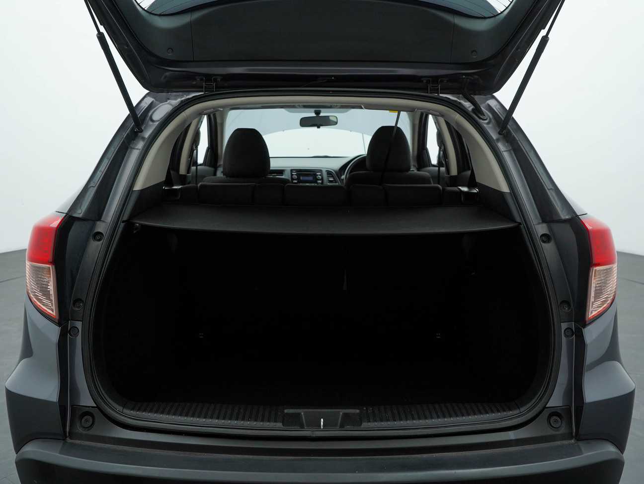 terpakai 2016 Honda HR-V S 1.8