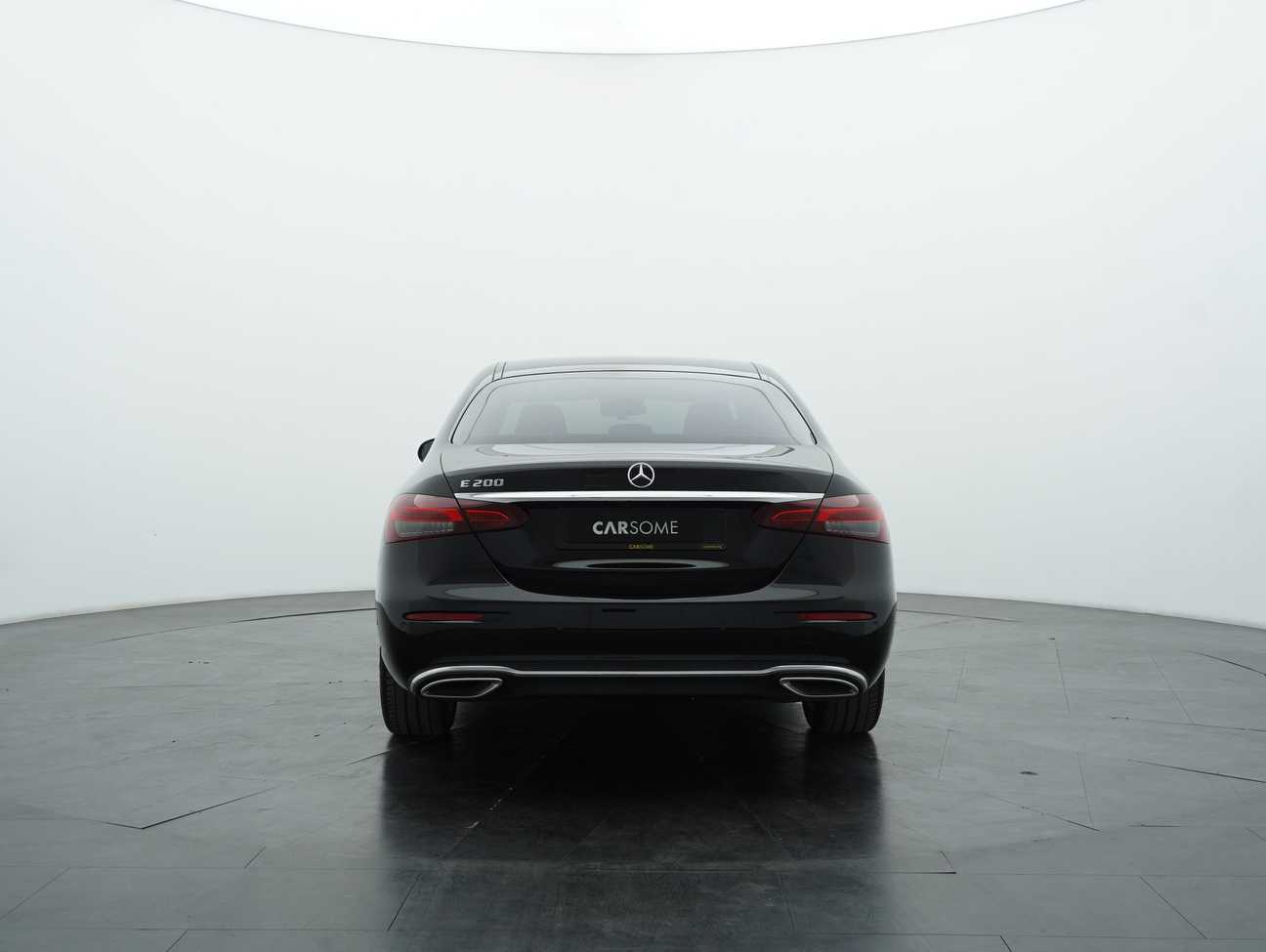 used 2023 Mercedes-Benz E200 Avantgarde 2.0