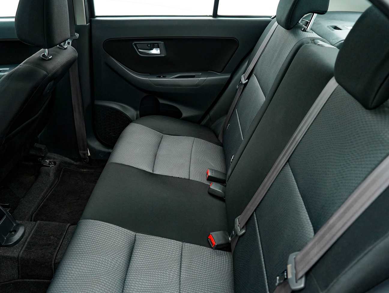 terpakai 2016 Perodua Bezza X Premium 1.3