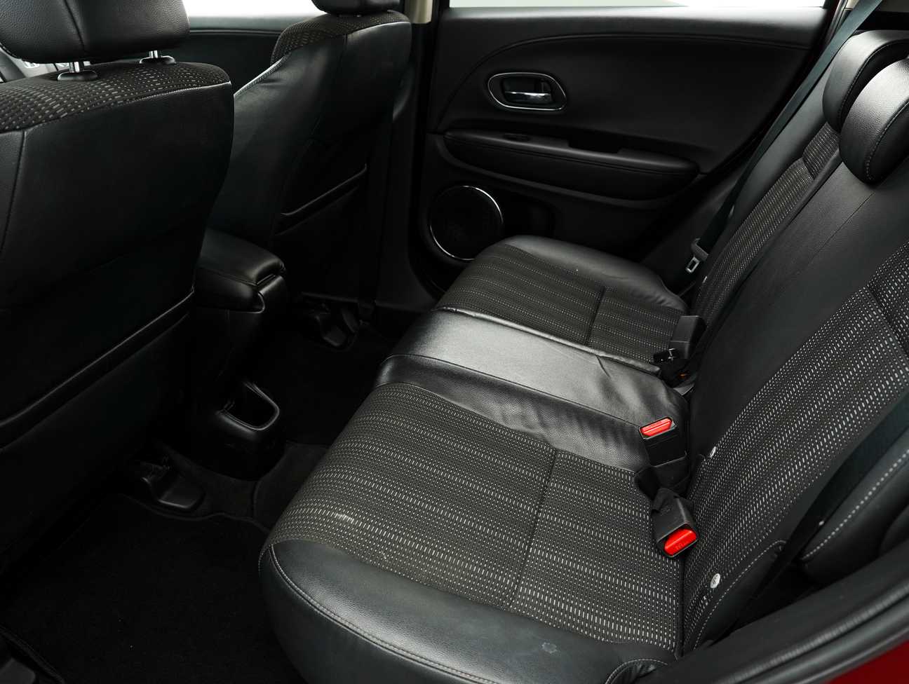 used 2017 Honda HR-V V 1.8