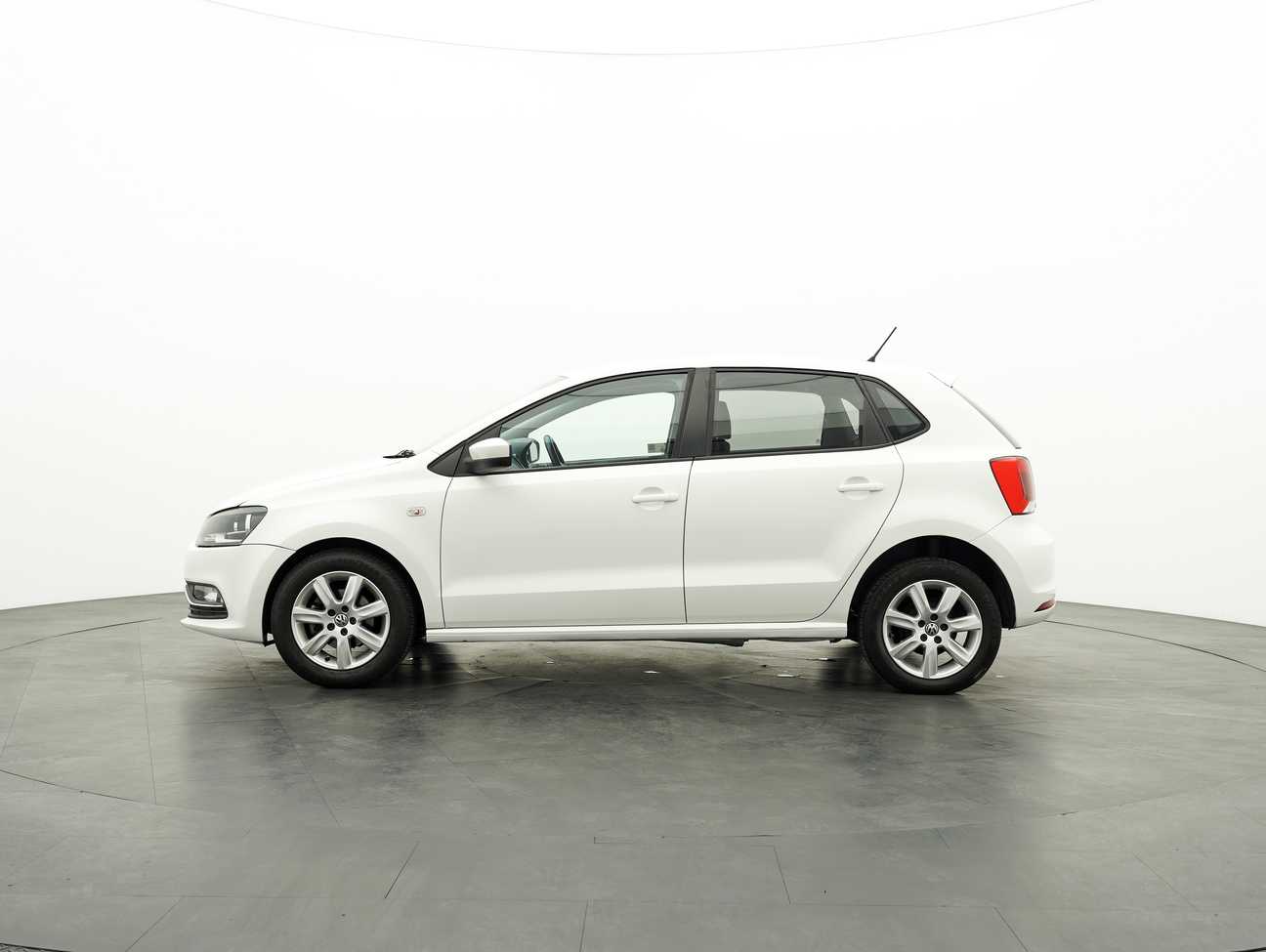 terpakai 2017 Volkswagen Polo  1.6