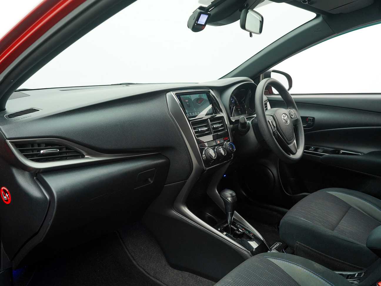 terpakai 2020 Toyota Yaris E 1.5