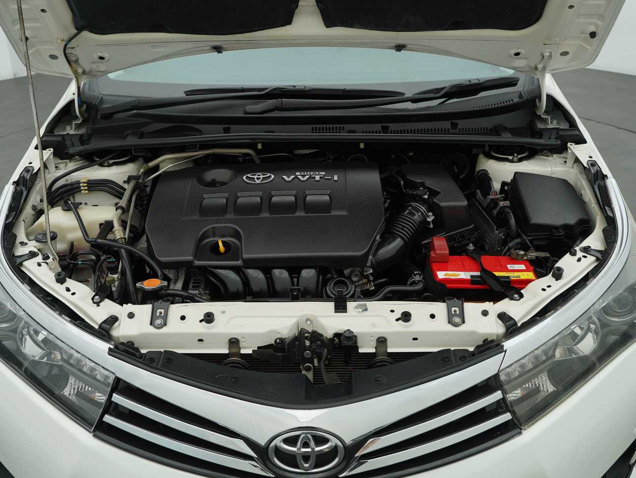used 2015 Toyota Corolla Altis V 2.0