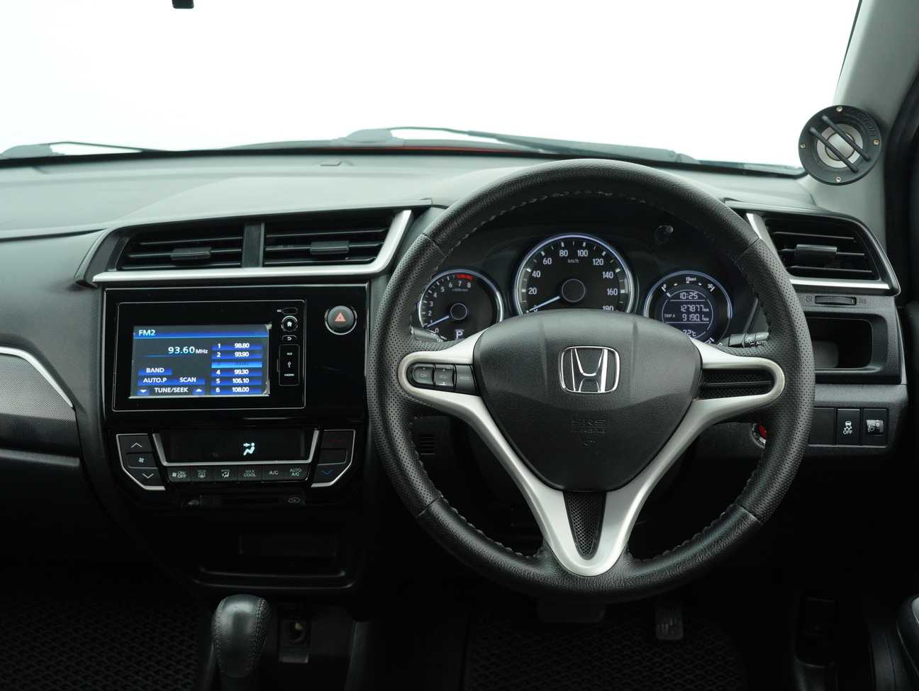 used 2017 Honda BR-V V 1.5