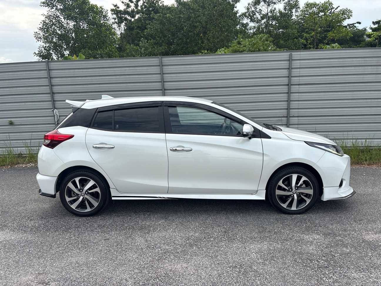used 2022 Toyota Yaris G 1.5